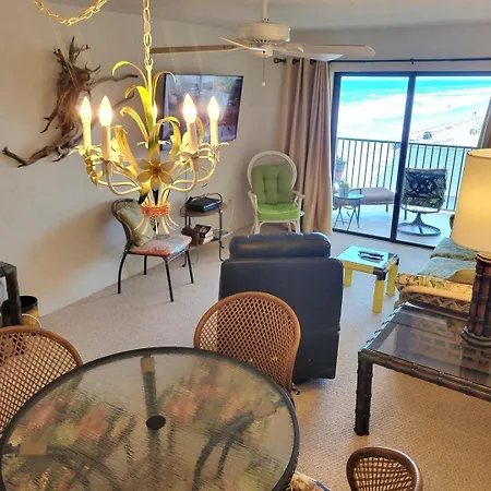 511 - Top Floor 1 Bedroom Amazing View